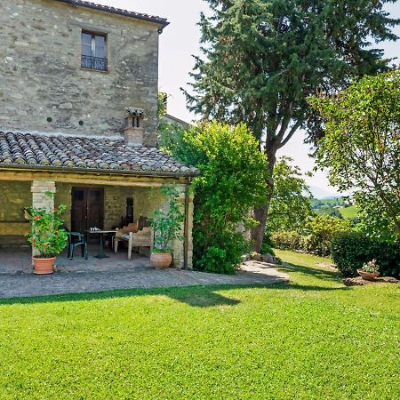Belvilla By Oyo Locanda Le Querce Frontino Exterior foto